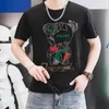 Herr t shirts 2023 strass bär tecknad film för män sommarkläder mode streetwear o nacke tunn smal kort ärm t-shirts man toppar