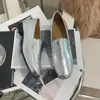 2023 herbst und Winter Neue Low Heel frauen Einzelnen Schuh Berühmte Designer Sanfte Retro Foundation Vielseitig