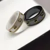 2021 neue Mode Keramik Band Ringe hochwertige Paar Ring einfache Hochzeit Schmuck mit box246l