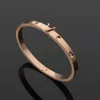 2023 New Titanium Steel Men Bangle 3 Colors Fashion Women's Designer Braclets Classic للجنسين المجوهرات