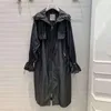 Giacca da donna in misto lana 2023 Primavera Autunno Trench da donna Casual britannico di lusso Temperamento Giacca a vento lunga Capispalla Spolverino con cintura 230923