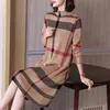 Luxury Designer Leopard Sweaters Dresses Autumn Winter O-Neck Slim Office Lady Graphic Knitted jumper Dress 2023 Women Elegant and Youth Vacation Casual Midi Frocks