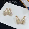 Boucles d'oreilles de créateurs Nouvelles boucles d'oreilles trèfle Les bijoux en or sont un incontournable pour les fêtes de mariage Vente en gros et au détail bienvenue à l'achat-L1