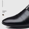 Sapatos de vestido homens deslizamento em terno formal casamento para homens escritório trabalho mocassins elegante homem 230923