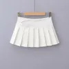 Saias Mini saias y2k roupas kawaii moda coreana para mulheres mini saia preta cintura alta plissada com shorts branco 230923