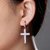 Studskorsörhängen för män Kvinnor Dingle Drop Hoop Cz Iced Out Diamond 18K Gold Plated Cross Designer Earings Hip Hop Jewelry202Z