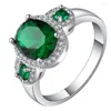 Bröllopsringar Vintage Stora Green Stone Ring Fashion Jewelry Brand Ufooro For Women Desgin Charm CZ Size 6-10 Factory Wholesale