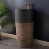 Rubinetti per lavandino del bagno Lavabo a colonna in ceramica Lavabo su piedistallo per balcone Piscina integrata a pavimento Inter-piattaforma verticale per uso domestico