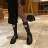 Varumärkesdesigner Square Toe Women's Rain Boots tjocka häl sula ankel gummi allt-i-ett lårhöga stövlar