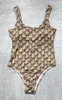 デザイナービキニ水泳スーツの女性セクシーな水着の女性バックレススプリットレターマルチカラー夏のビーチ入浴スーツ風水泳001