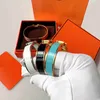 Braceuse de créateur de lettres classiques bracelets pour hommes et femmes Bracelets Gold Rose Sier Tri-Colour Bangle 12 mm de large taille 17/19 Jewelry ZLHW 2