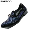 Scarpe eleganti Uomo Abito da sera formale Scarpe con strass Mocassini Casual Prom Festa di nozze Scarpe slip on in pelle Uomo Argento Taglie forti 48 230925