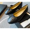 designer shoes Paris marque designer noir ballerines chaussures femmes printemps matelassé en cuir véritable sans lacet ballerine luxe bout rond dames HJ2G123