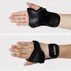 Sporthandskar män Kvinnor handled vakter stöder palmkuddar skydd för inline skridskoskidåkort snowboard rull Gear Protection Hand Protector 230925