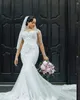 2023 Okt Arabisch Aso Ebi Spitze Weiß Meerjungfrau Hochzeitskleid Perlen Kristalle Tüll Vintage Brautkleider Kleider ZJ302