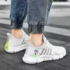 Sukienka buty marki butów butów lekkie buty swobodne buty męskie trampki siatkowe oddychające swobodny jogging butów do biegania zapatos hombre 230925