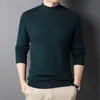 Herrtröjor Spring Autumn Pullovers varm stickad tröja solid hålig hals långärmad män mode casual smala toppar