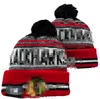 Blackhawks Beanie Chicago Knitted Hats drużyny sportowe Baseball Football Basketball Caps Woman Men Pom moda zimowa czapki sportowe dzianinowe czapki a0
