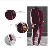 Tracksuits masculinos primavera outono masculino conjunto de veludo esporte terno masculino mais veludo grosso hoodies + calças moletom quente sportswear tracksuit para homens j230925