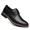 Sapatos de vestido marca de luxo couro conciso homens negócios pontiagudos preto sapatos respirável formal casamento sapatos básicos homens vestido sapatos moda 230925