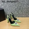 Nya kvinnors designer Sandaler Fashion Brand Metal Lacquer Buckle Back Strap Leather High Heels 10.5 cm Luxury Show Party Wedding Dress Shoes