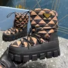 Plack Snow Boots Designer Nylon Gabardine Apres-Ski Shearling Boots Luxury Women Autumn Winter Logo Watertof Terch Warme Thoed Thick Sole Snow Boots Storlek 35-42