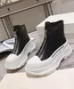 Boots Top Luxury Men Tread Slick Zip Boot Black White Calf Leather Round Toe Textured Rubber Wrap Women Ankle Boots Comfort Couple Winter Walking