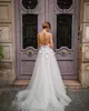 En dentelle Robes de mariée sans dos côté cotes nuptiales divisées 3D appliqués cuirs transparent un colocinement une ligne tulle sweep vestido de novia 407