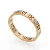 Novo tamanho completo 6-10 ouro rosa 18k 4 diamante casal numeral romano titânio aço cauda anel de dedo para homem e mulher249a