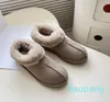 Vrijetijdsschoenen Dames Australië Sneeuwlaarzen Slippers Designer Dames Echt leer Platform Bontlaarzen Dikke bodem Winterlaarzen Kastanje