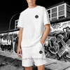 Heren Trainingspakken TV-show Heren T-shirt Shorts Science Fiction Grafisch 2-delige set Ruimvallend Zomer Katoen T-shirt Korte broek Informeel Retro Basic Effen