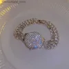 Bracelets de charme Luxueux de haute qualité plein de strass horloge cadran Bracelets pour femme brillant cristal plaqué or Bracelet fête bijoux cadeau Q230925