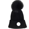 Designer Frankrike Skull Caps broderade märke Kvinnors avtagbara räv hårboll ull stickad hatt varm på hösten och vinter fashi199d