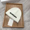 Berretto di design di lusso Solido Classico Cappello lavorato a maglia UNISEX tendenza autunno inverno lana Gentleman Eleganza temperamento versatile Moda casual regalo caldo