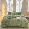 Bedding Sets Winter Set 3D Thicken Fluffy Home Linen Decor Faux Fux Warm Grid Duvet Cover Flat/Fitted Sheet Flannel Fleece