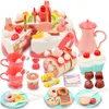 キッチンは食べ物83 PCS DIYキッチンおもちゃのふりをするバースデーケーキのおもちゃを飾るパーティーの役割を飾るベビー教育ギフト230925