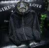 2024 Autumn New New Corean Stand Collar Large Slim Casual Chaqueta impresa ropa para hombres 508