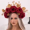 Accesorios para el cabello Hecho a mano Rosa roja oscura Halloween Día de los muertos Festival Corona de flores Tocado floral