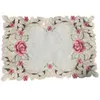 Tapetes de mesa Modern Place Mat Pad Pano Bordado Copo Caneca Café Chá Doily Bebida Decoração de Natal Jantar Festa Cozinha