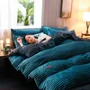 Thick Solid Color Velvet Duvet Cover Winter Warmth Twill Bedding Set Double Quilt Cover Twin Queen King Comforter Cover