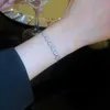 Braccialetti con ciondoli Braccialetti con zirconi regolabili scintillanti di lusso per le donne Nuovo braccialetto placcato in oro di alta qualità Gioielli da sposa Regalo di compleanno Q230925