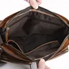 Kolejki mody Cowhide oryginalne skórzane męskie torby na ramię w stylu vintage męski mężczyzna duża pojemność Messenger Crossbody Brown M543