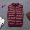 Erkek Aşağı Parkas Kış Erkekler Ördek Yelek Ceket Ultralight Kolsuz Küfür Ceket Ultra İnce Sıcak Hafif Yelek 230925