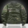 Herrjackor Air Force MA1 Pilotjacka Mäns vår och hösten 2023 Ny tung industri Broderi Motorcykel Baseball Uniform Workwear Coat L230925