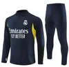 2023 2024 Real Madrid Chaqueta de manga larga Chándales Bordado Chándal con capucha Chaqueta de fútbol Entrenamiento Hombres Niños Kit Ropa al aire libre