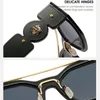 Lunettes de soleil Cadre carré pour femme Man Fashion Sun Gernes Mental Vintage Luxury Designer Femmes