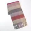 2023 AC -färgad kontrollerad överdimensionerad halsduk Tassel Soft Fall Winter Thick Warm Shawl Women Mix Colors