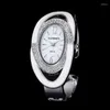 Armbanduhren Frau Uhr 2023 Ovales Zifferblatt Damen Armband Analog Quarz Luxus Kristall Edelstahl Frauen Armreif