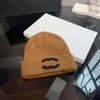 New Fashion Beanies Designers Beanie Winter Bean men and women bonnet Warm cap versatile wood cap Temperature Cold Cap Ski Caps Europe Tide Muti colors very nice