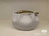 حقيبة اليد BVS مصمم السردين المعقدة جودة مرآة مخيط يدويًا Y Half Shark Half Metal Handbag Whidehide Mails Handbag Egwd